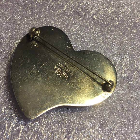 Pin - Picture 3 of 3